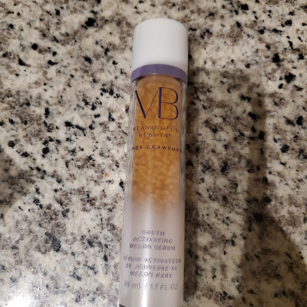 Meaningful beauty youth activating serum